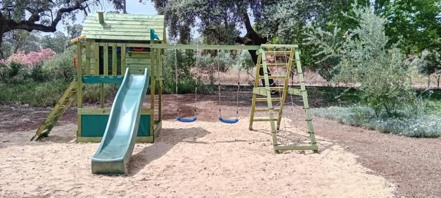 Novo Parque Infantil no Parque de Merendas do Gargalão 